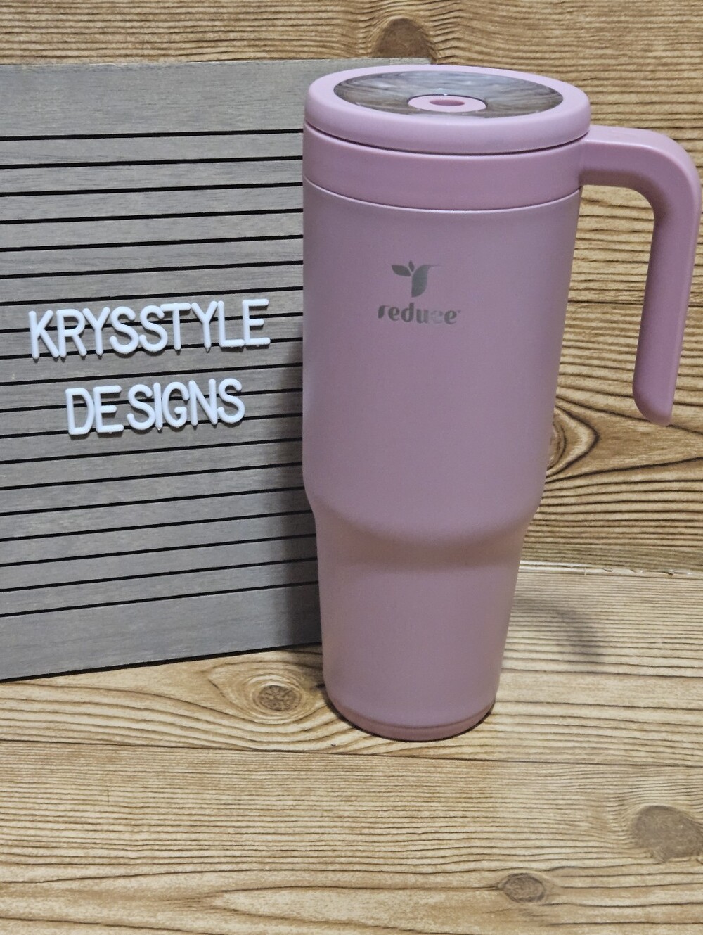 Reduce Vosmetic Pink 40oz Straw Tumbler